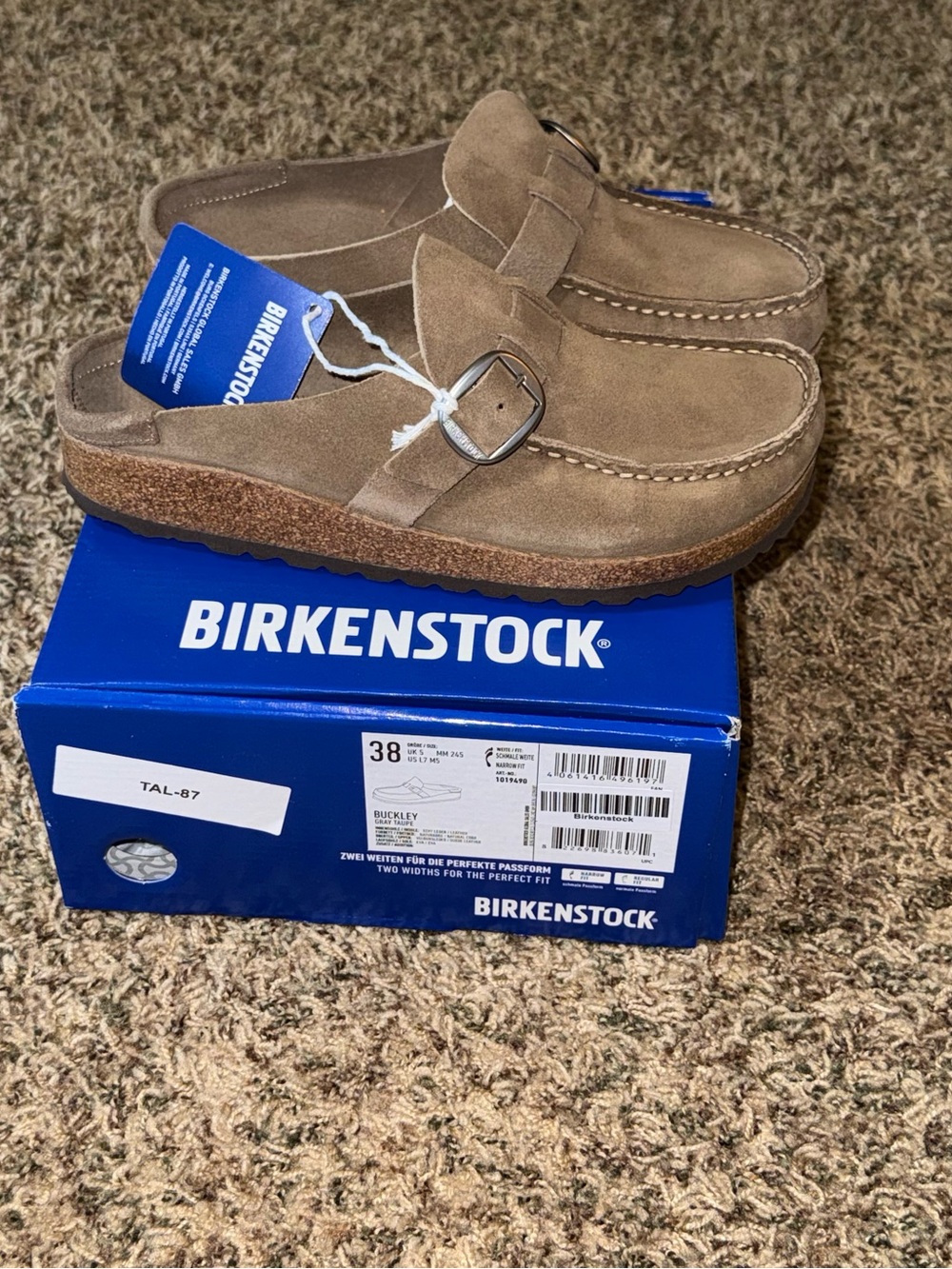 Women's Birkenstock Buckley Size 7 EU 38 Gray Taupe Suede Leather Clogs New